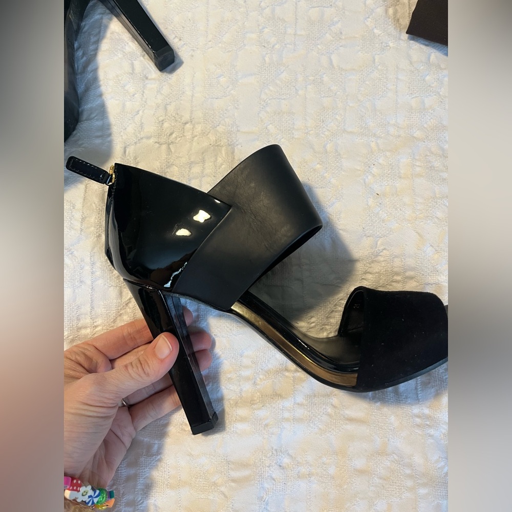 Gucci Kid Scamosciato Babylon heels in black patent - Picture 7 of 9